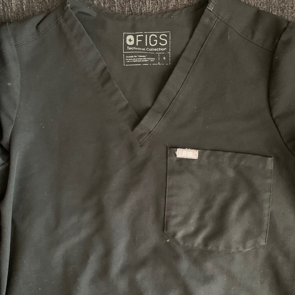 Figs black scrubs